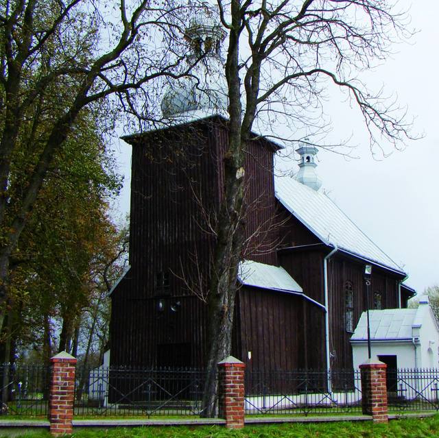 Kościół – Parafia Świętego Krzyża, Łowiczek