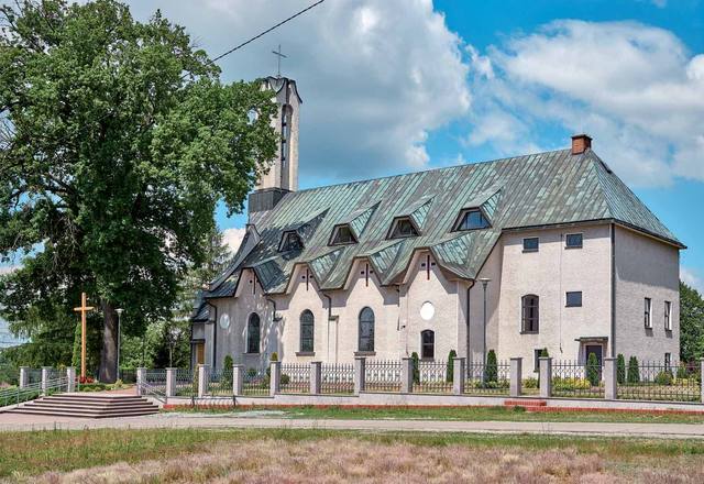Kościół – Parafia Św. Katarzyny Dziewicy i Męczennicy, Łętownia