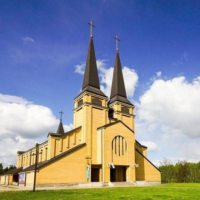 Kościół – Parafia Matki Bożej Fatimskiej, Ciechanów