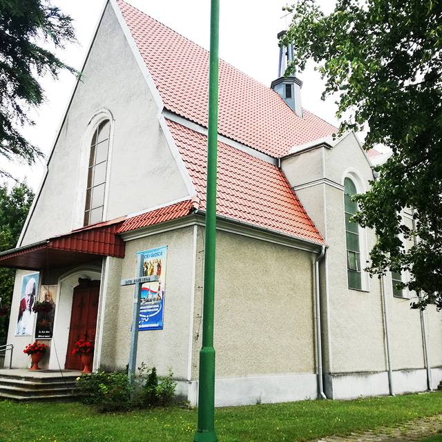 Kościół – Parafia Najświętszej Maryi Panny Królowej Polski, Dąbrowa Szlachecka