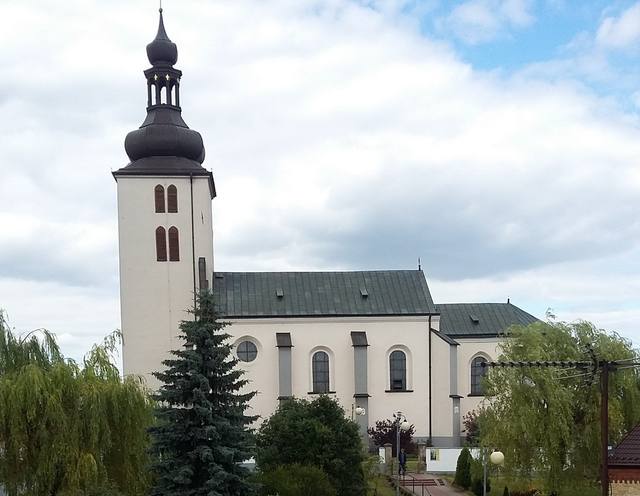 Kościół – Parafia Świętej Trójcy, Lipsko nad Wisłą