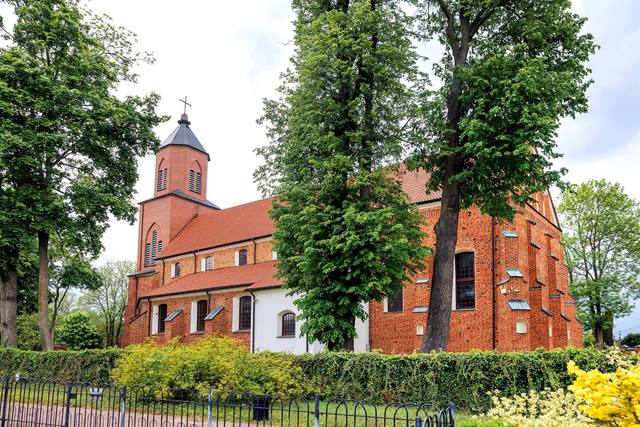 Kościół – Parafia Wniebowzięcia NMP, Andrzejewo