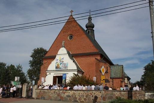 Kościół – Parafia Św. Małgorzaty, Gralewo