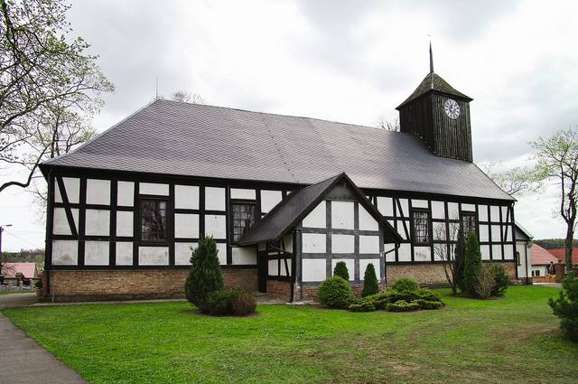 Kościół – Parafia Narodzenia Najświętszej Maryi Panny, Sianowo 16