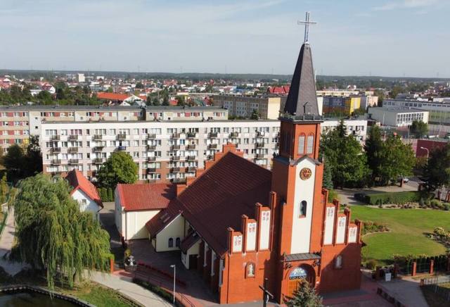 Kościół – Parafia Najświętszej Maryi Panny Królowej Apostołów, Ełk