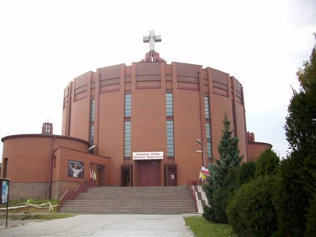 Kościół – Parafia Najświętszej Rodziny, Kraków-Nowy Bieżanów