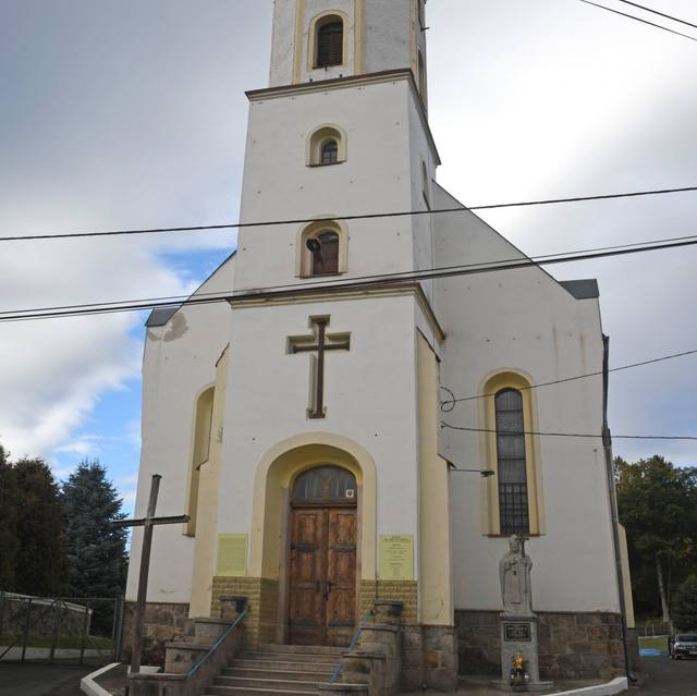 Kościół – Parafia Chrystusa Króla, Janowice Wielkie