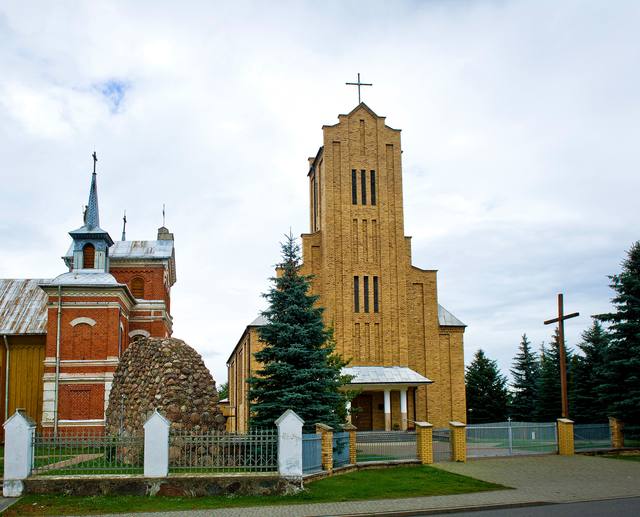Kościół – Parafia Św. Jana Chrzciciela, Hadynów
