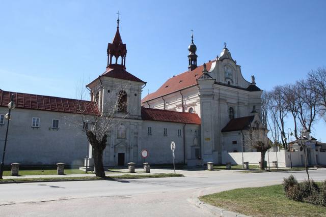 Kościół – Parafia Nawiedzenia Najświętszej Maryi Panny - główne sanktuarium diecezji, Krasnobród