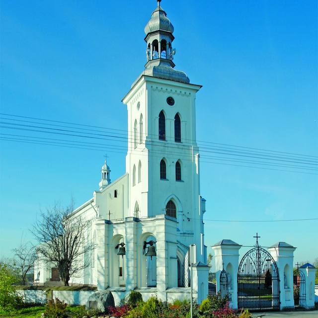 Kościół – Parafia Narodzenia Najświętszej Maryi Panny, Chełmno n. Nerem