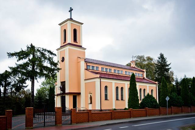 Kościół – Parafia Św. Jana Chrzciciela, Radzików Wielki