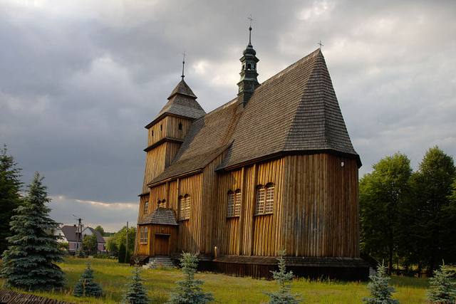Kościół – Parafia Św. Stanisława i św. Wojciecha, Poręby Dymarskie