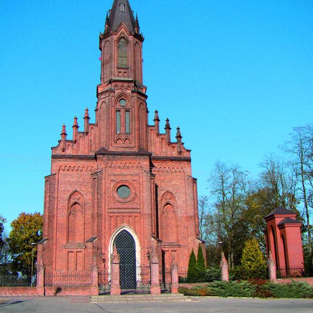 Kościół – Parafia Niepokalanego Poczęcia Najświętszej Maryi Panny, Krzymów