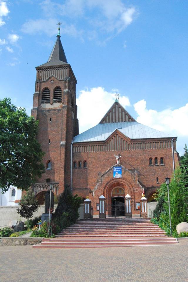 Kościół – Parafia Świętego Józefa Oblubieńca Najświętszej Maryi Panny, Jeżów