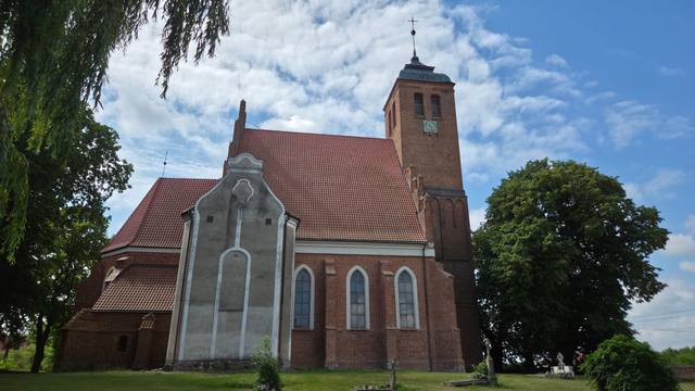 Kościół – Parafia Narodzenia Najświętszej Maryi Panny, Piaseczno