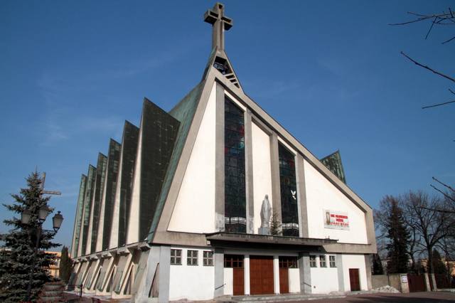 Kościół – Parafia Niepokalanego Poczęcia NMP, Skarżysko Kamienna