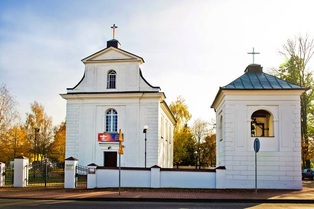 Kościół – Parafia Św. Apostołów Piotra i Pawła, Międzyrzec Podlaski