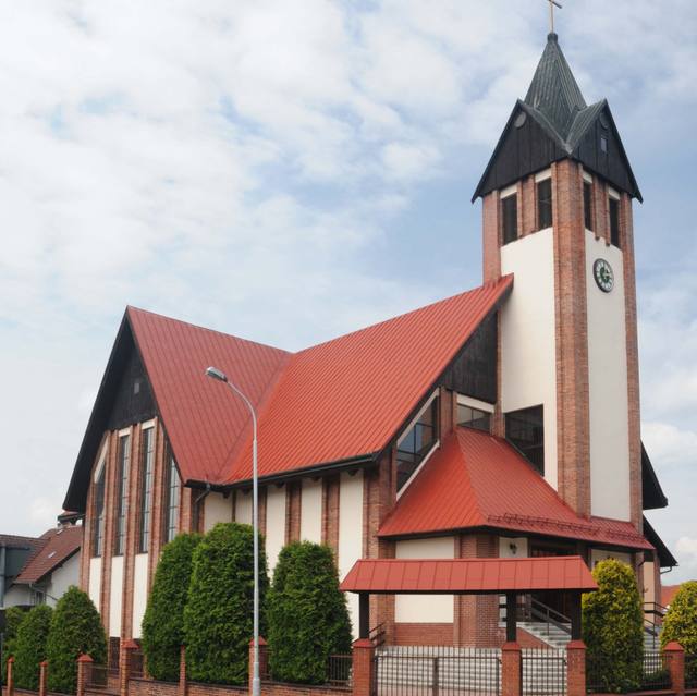 Kościół – Parafia Świętych Cyryla i Metodego, Bolesławiec