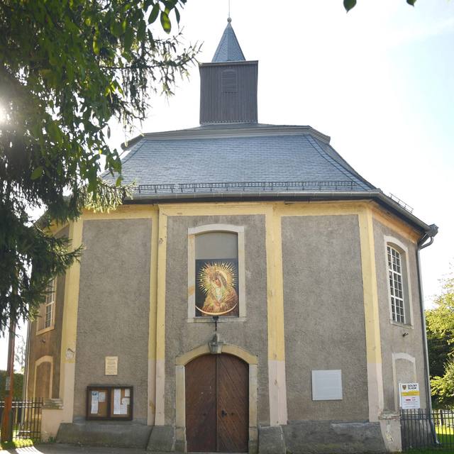 Kościół – Parafia Matki Boskiej Ostrobramskiej, Rząsiny