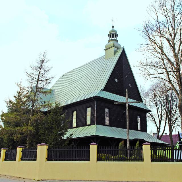 Kościół – Parafia Niepokalanego Serca Najświętszej Maryi Panny i św. Jakuba Ap., Ostrowąż