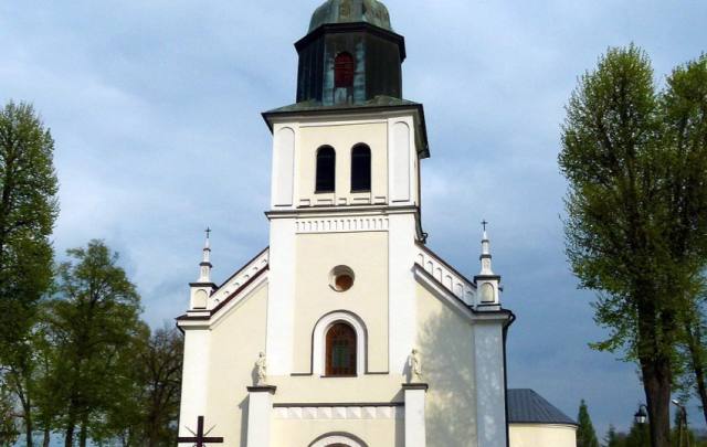 Kościół – Parafia Imienia Najświętszej Maryi Panny, Olszyny