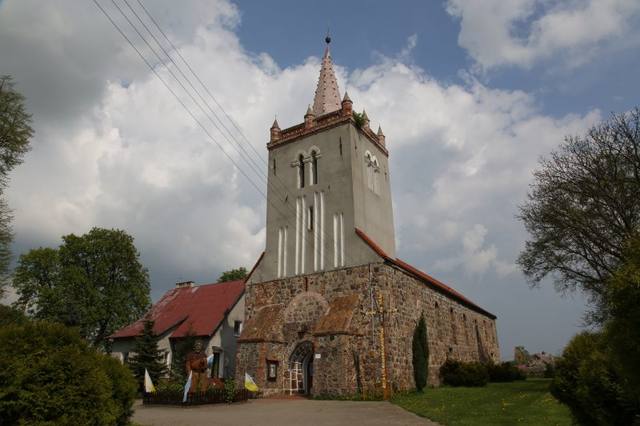 Kościół – Parafia św. Judy Tadeusza, Lubicz