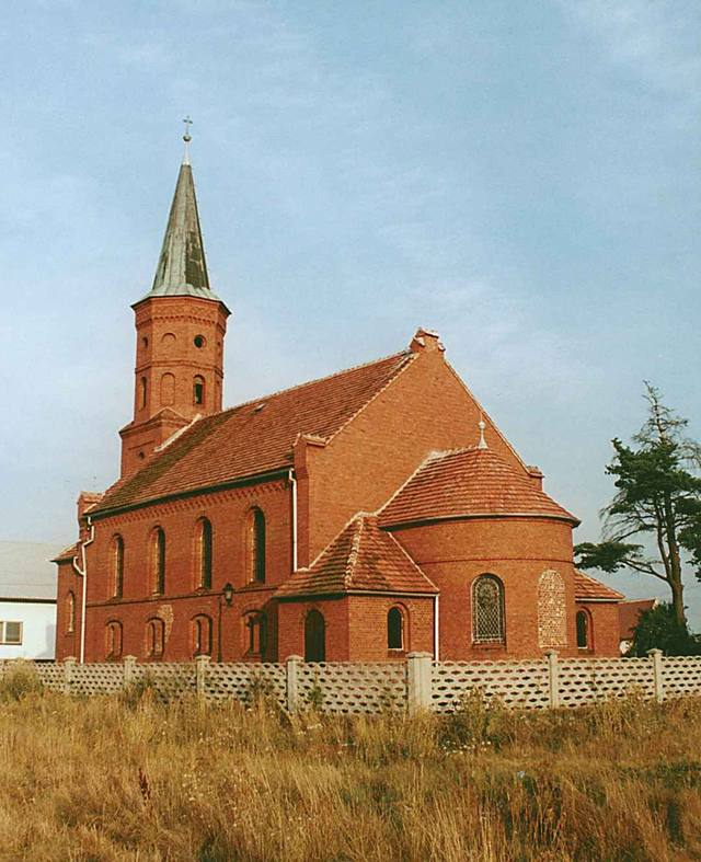 Kościół – Parafia Niepokalanego Poczęcia Najświętszej Maryi Panny, Małowice
