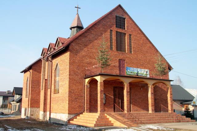 Kościół – Parafia Św. Maksymiliana, Pakosław