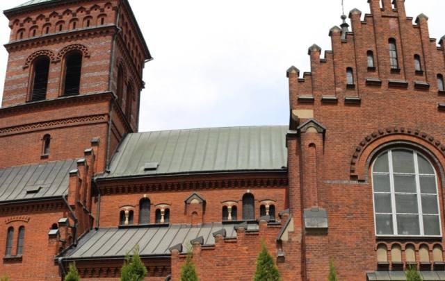 Kościół – Parafia Świętego Michała Archanioła, Piotrkowice