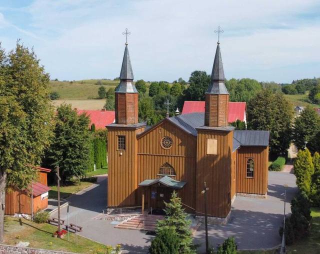 Kościół – Parafia Najświętszego Serca Pana Jezusa, Jeleniewo