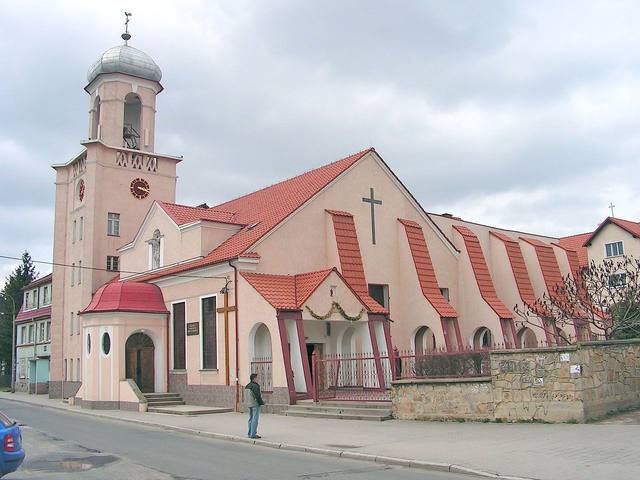 Kościół – Parafia Chrystusa Króla, Dzierżoniów