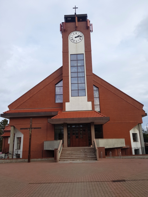 Kościół – Parafia Św. Jadwigi Królowej, Gdynia Karwiny