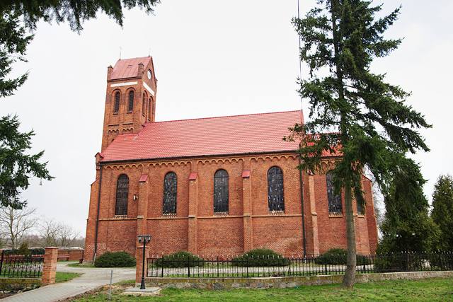Kościół – Parafia Najświętszego Serca Pana Jezusa, Ostrowo Mogileńskie