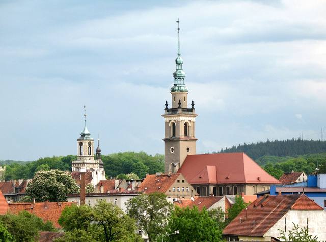 Kościół – Parafia Świętych Apostołów Piotra i Pawła, Świebodzice