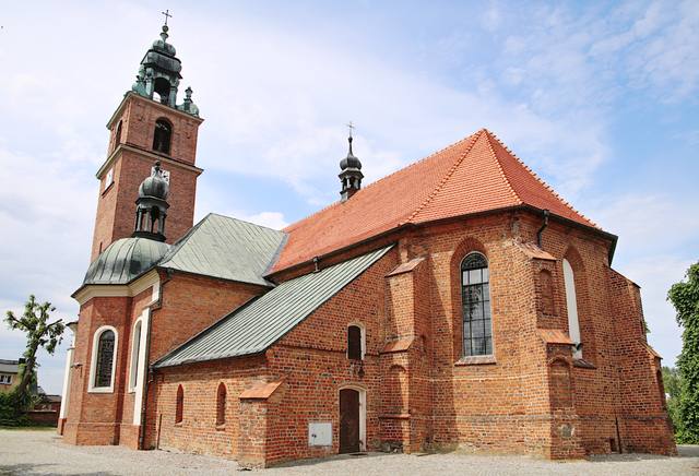 Kościół – Parafia Św. Jerzego i św. Jadwigi, Kłecko