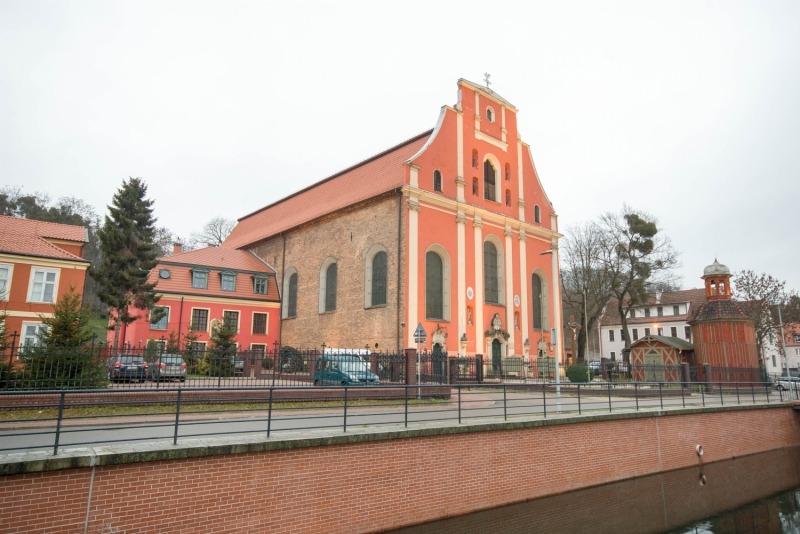 Kościół – Parafia Św. Ignacego Loyoli, Gdańsk Stare Szkoty