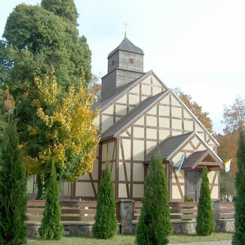 Kościół – Parafia Matki Boskiej Królowej Polski, Tyłowo