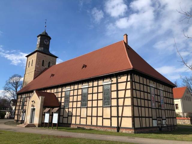 Kościół – Parafia Św. Jana Chrzciciela, Pisz