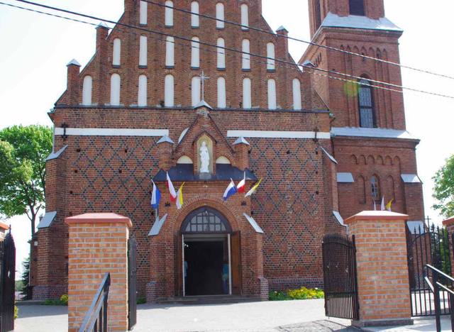 Kościół – Parafia Wniebowzięcia Najświętszej Maryi Panny, Dzierzgowo
