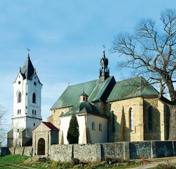 Kościół – Parafia Świętej Trójcy, Bieździedza
