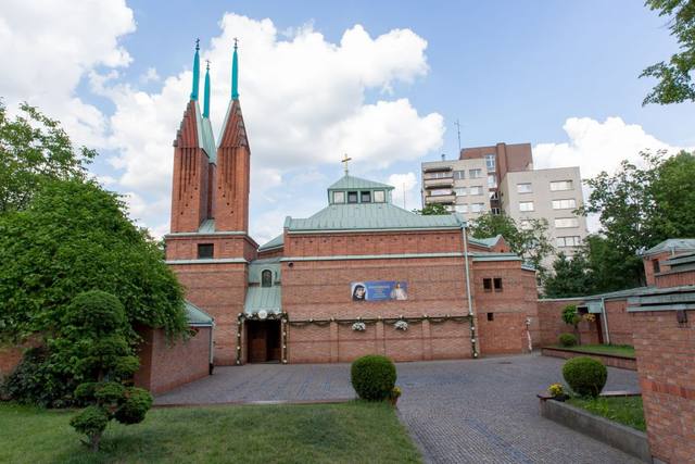 Kościół – Parafia Miłosierdzia Bożego, Kraków-os. Oficerskie