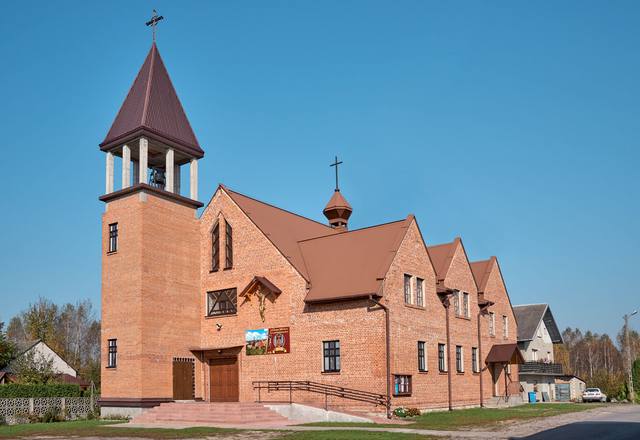 Kościół – Parafia Niepokalanego Poczęcia Najświętszej Maryi Panny, Janik
