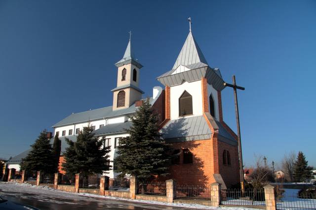 Kościół – Parafia Św. Alojzego Orione, Ostojów