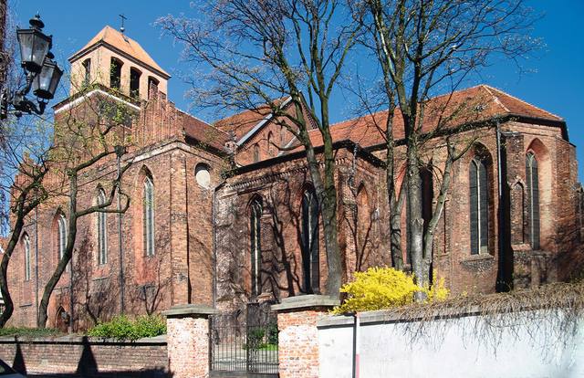 Kościół – Parafia Podwyższenia Krzyża Świętego, Tczew