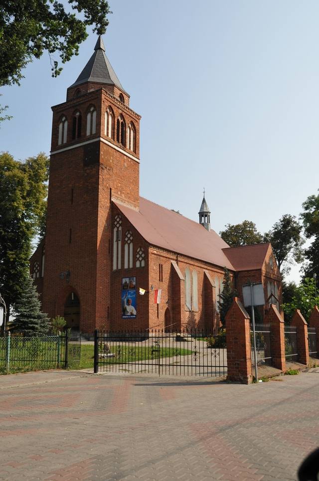 Kościół – Parafia Świętego Marcina Biskupa z Tours, Świekatowo