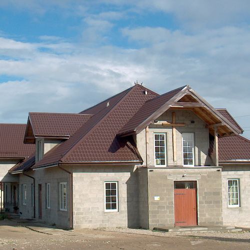 Kościół – Parafia Matki Boskiej Różańcowej, Luzino