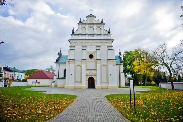 Kościół – Parafia Trójcy Świętej, Radzyń Podlaski