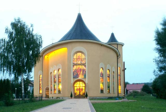 Kościół – Parafia Miłosierdzia Bożego, Rzeszów – Miłosierdzia Bożego