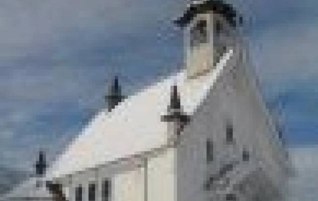 Kościół – Parafia Narodzenia Najświętszej Maryi Panny, Królowa Górna