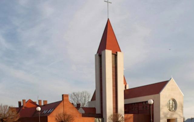 Kościół – Parafia Świętego Sebastiana Męczennika, Strzelce Wielkie